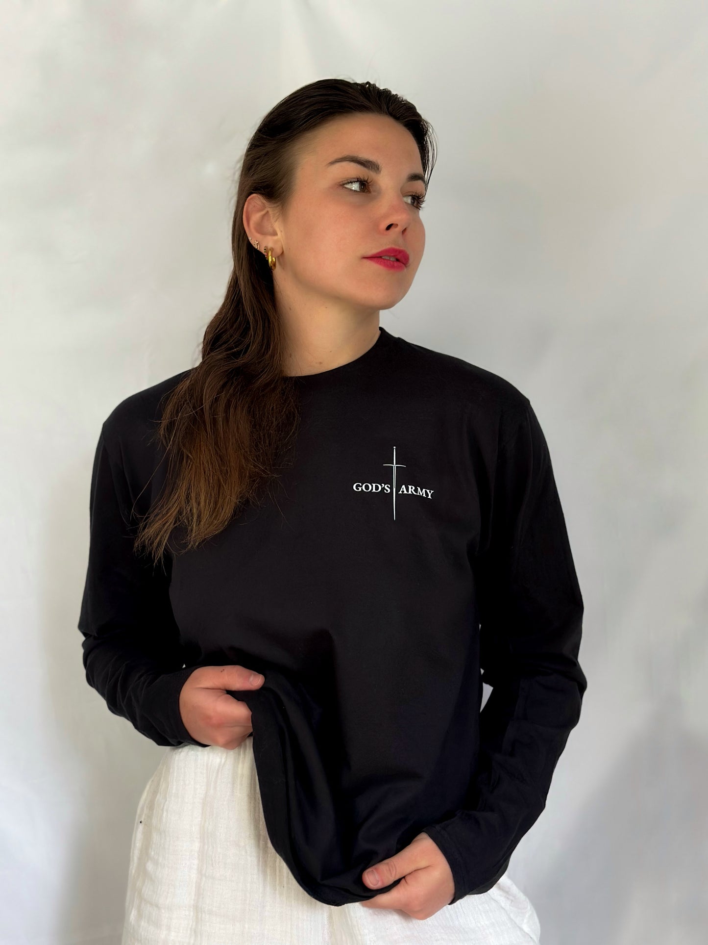 Unisex long-sleeved t-shirt - Faith can move mountains 