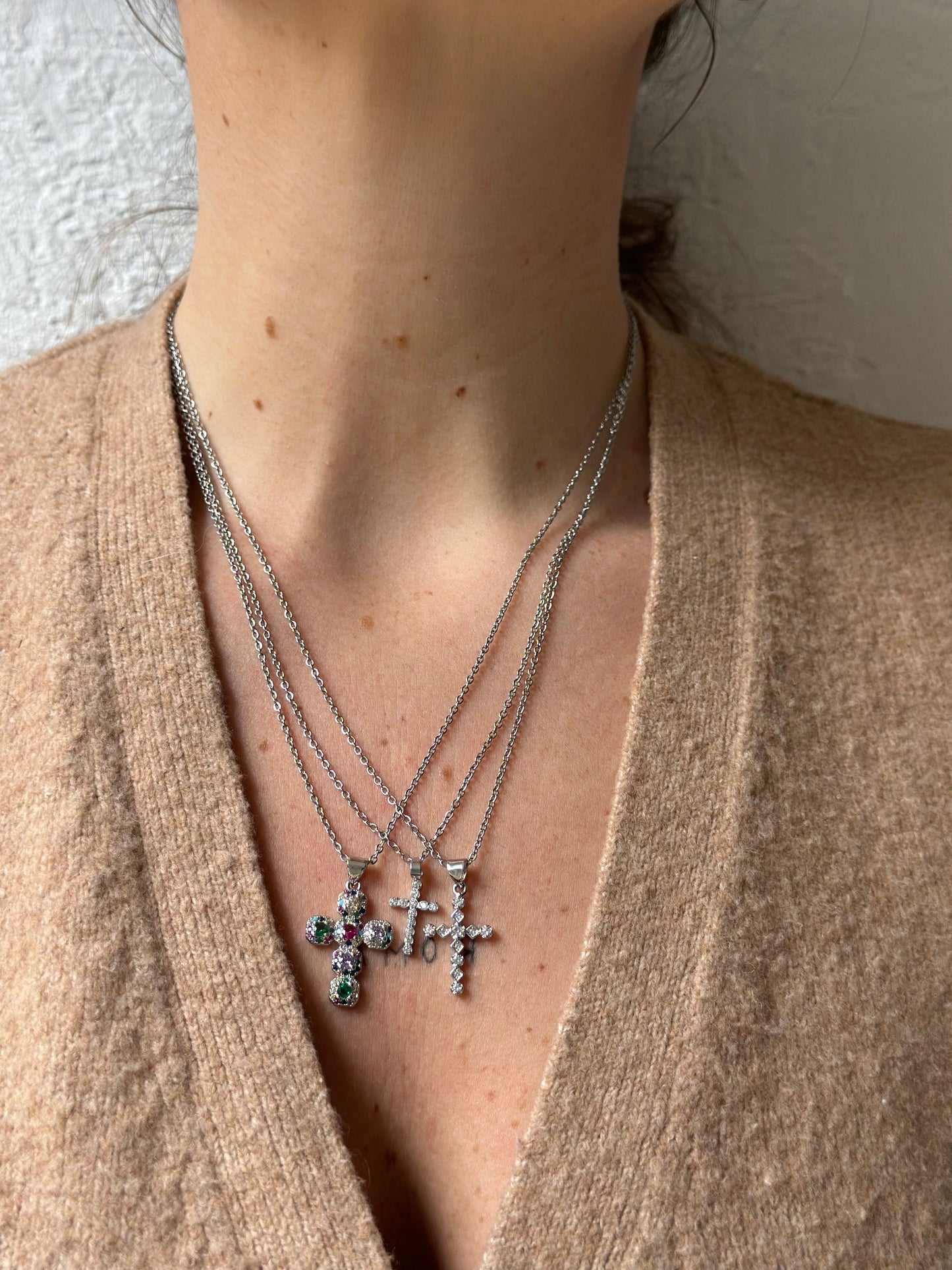 Colorful cross necklace - Elegant and Refined